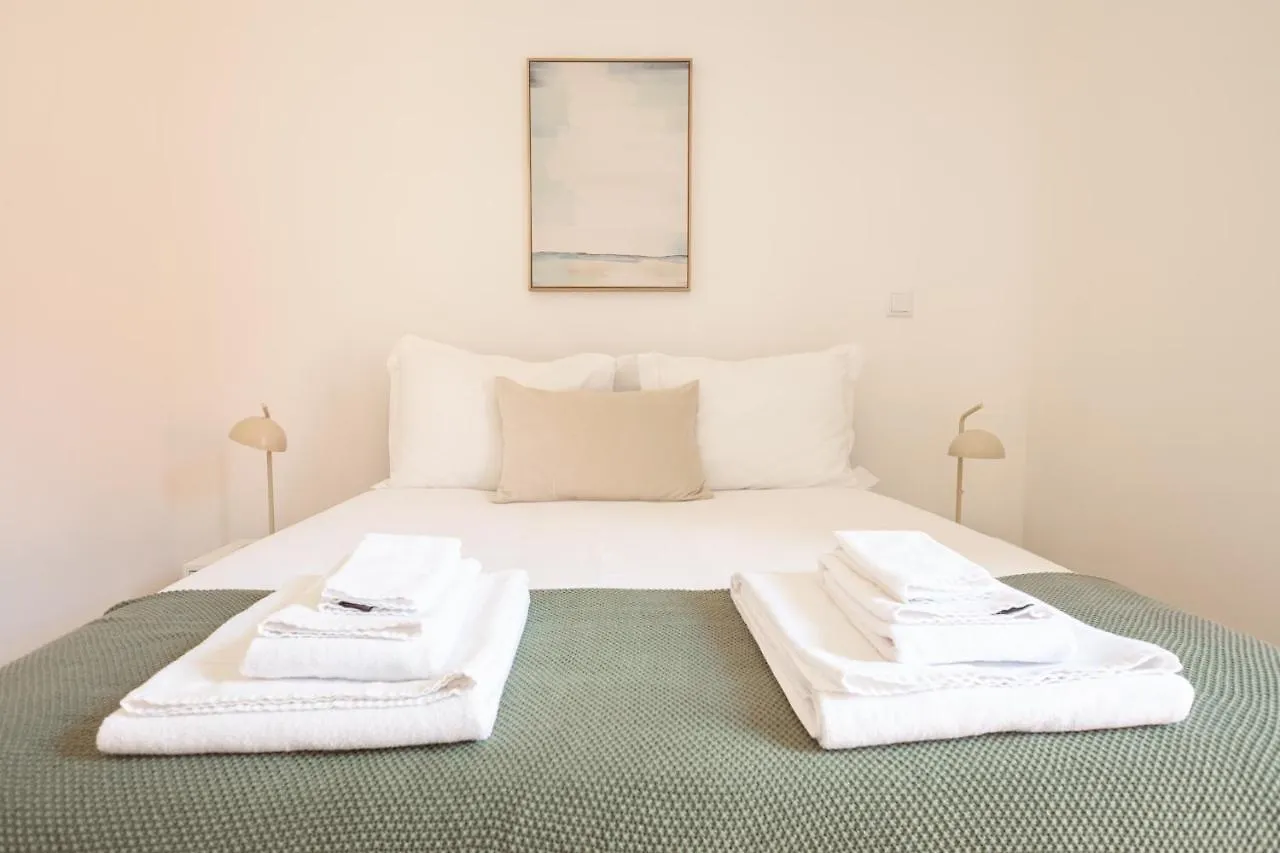 Campolide Charm Apartments Lisbona
