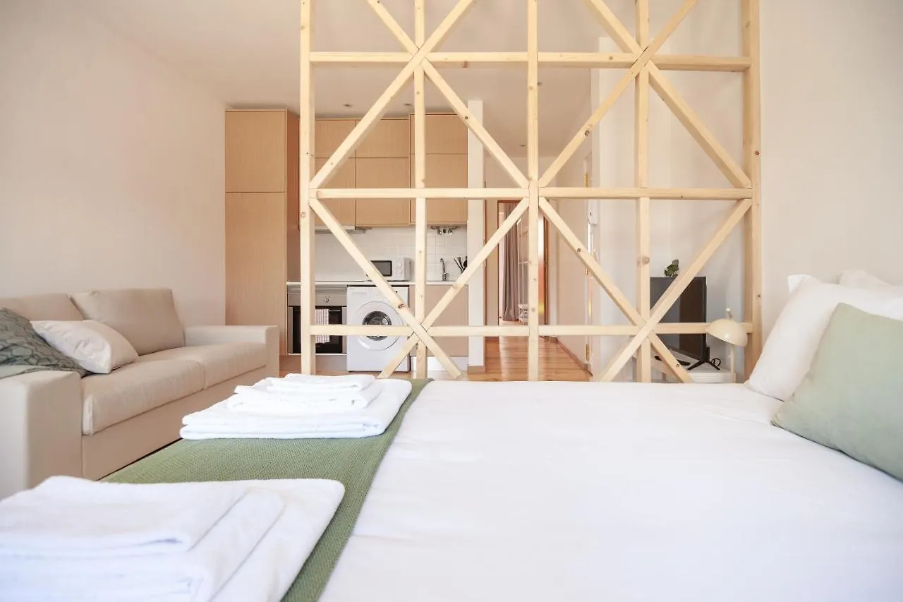 Campolide Charm Apartments Lisbona